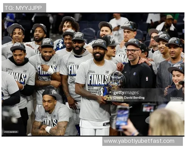 诗人桑德斯揭露基德矛盾心态球员与教练角色难以分清